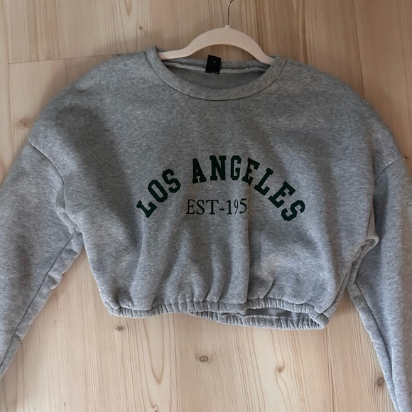 Sweatshirt - Picture 2 of 2